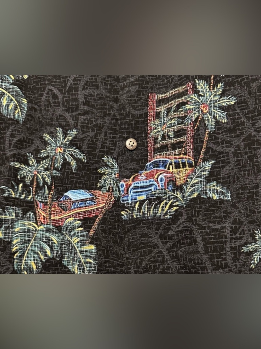 Batik Bay Vacation Men's Tropical Print Black Shirt, Size L - Picture 5 of 6